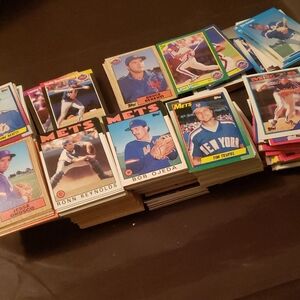 Vintage Baseball Card Collection 652 Cards Mets